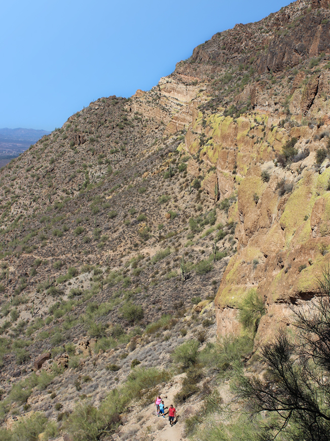 Family, Hikers, Lichen, Cliffs, Wind Cave Hiking Trail, Mesa, Arizona, Usery Park, Phoenix.