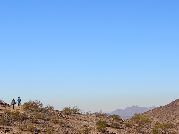 Couple, Hikers, Estrella Mountain Regional Park, Rainbow Valley and Toothaker Hiking Trail Loop, Goodyear, Arizona, Phoenix, White Tank Mountains