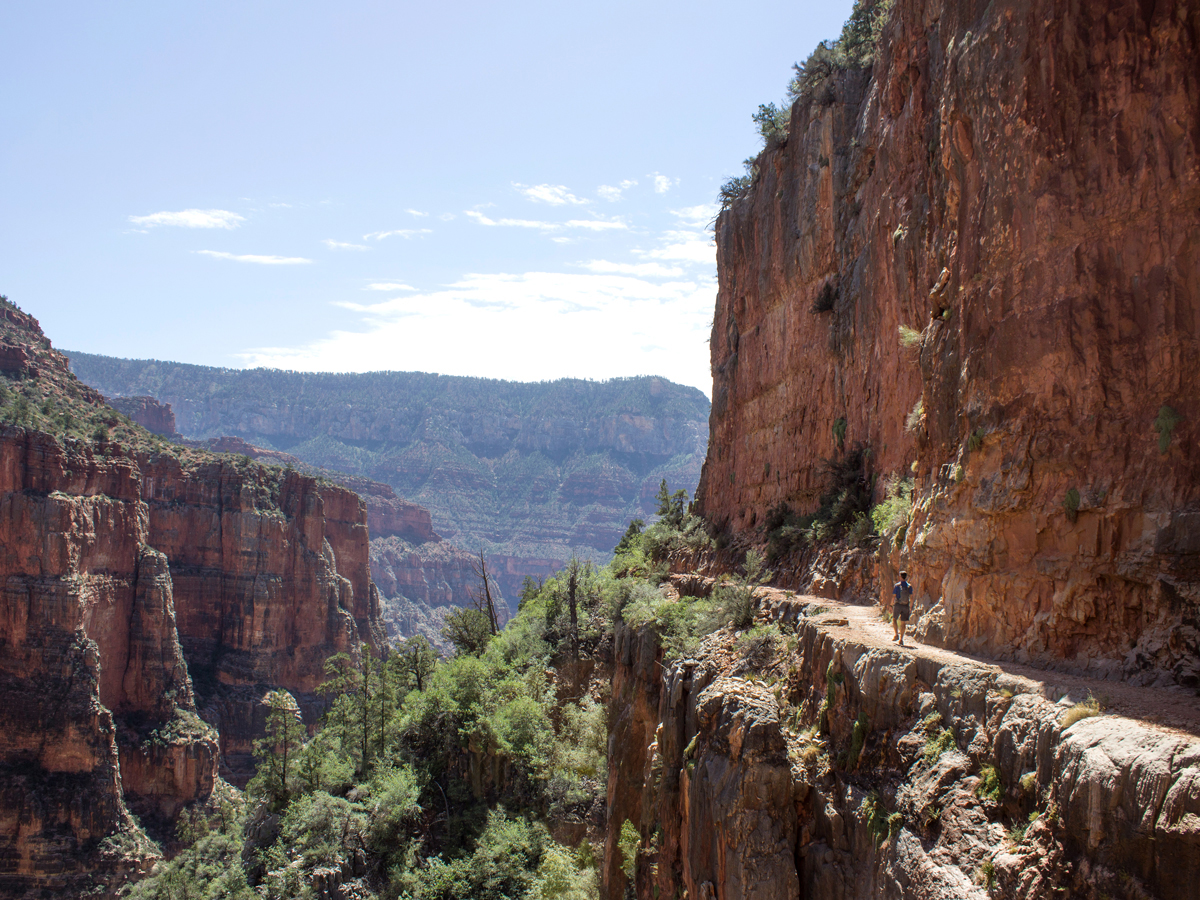 North Kaibab Trail, Grand Canyon AZ: Stunning day hike to Roaring Spring